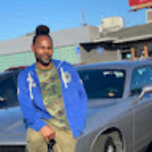 Meet your Posher, Johnisaiah